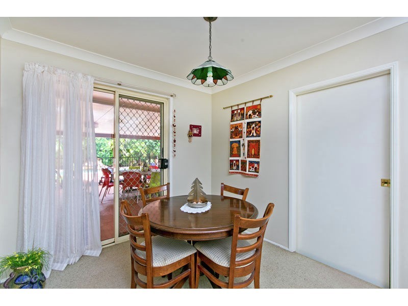 10 Montrose Place, Redland Bay QLD 4165