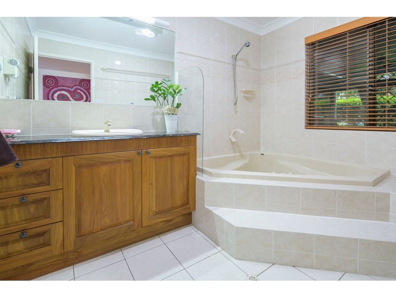 12 Osprey Drive, Thornlands QLD 4164