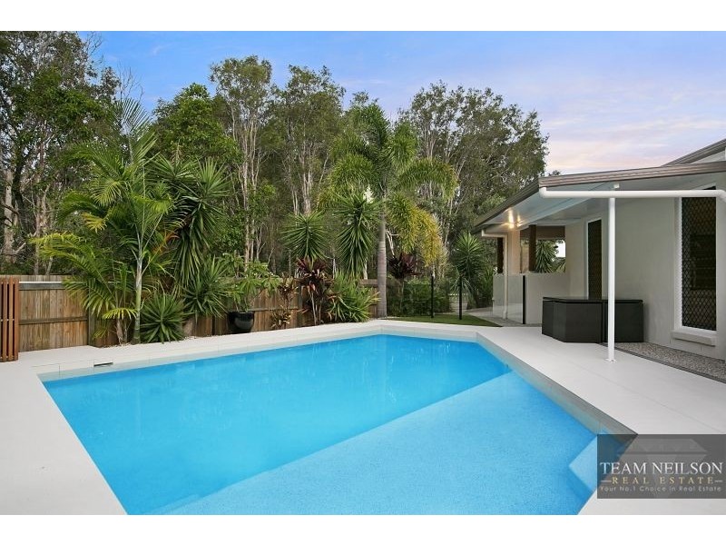 50 Rymera Crescent, Gumdale QLD 4154