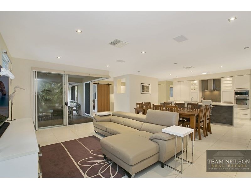 50 Rymera Crescent, Gumdale QLD 4154