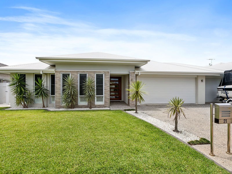 21 Sapium Rd,, Redland Bay QLD 4165