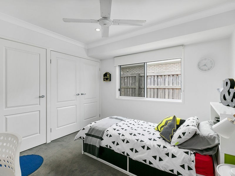 21 Sapium Rd,, Redland Bay QLD 4165