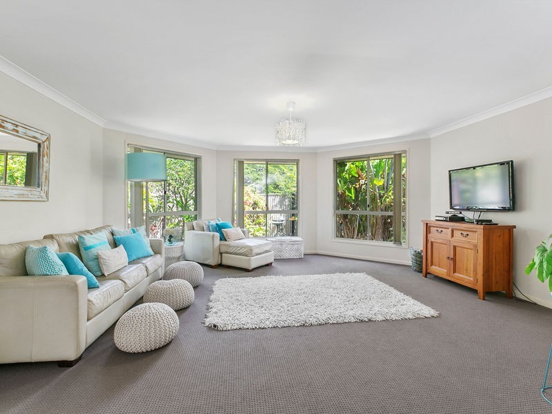 1 HILLCREST STREET, Wellington Point QLD 4160
