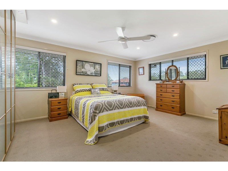 12 Poloni Place, Wellington Point QLD 4160