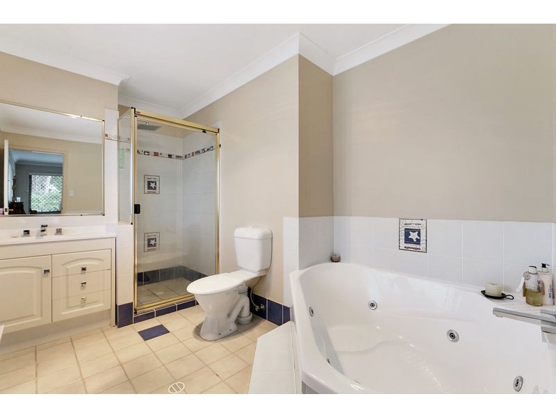 12 Poloni Place, Wellington Point QLD 4160