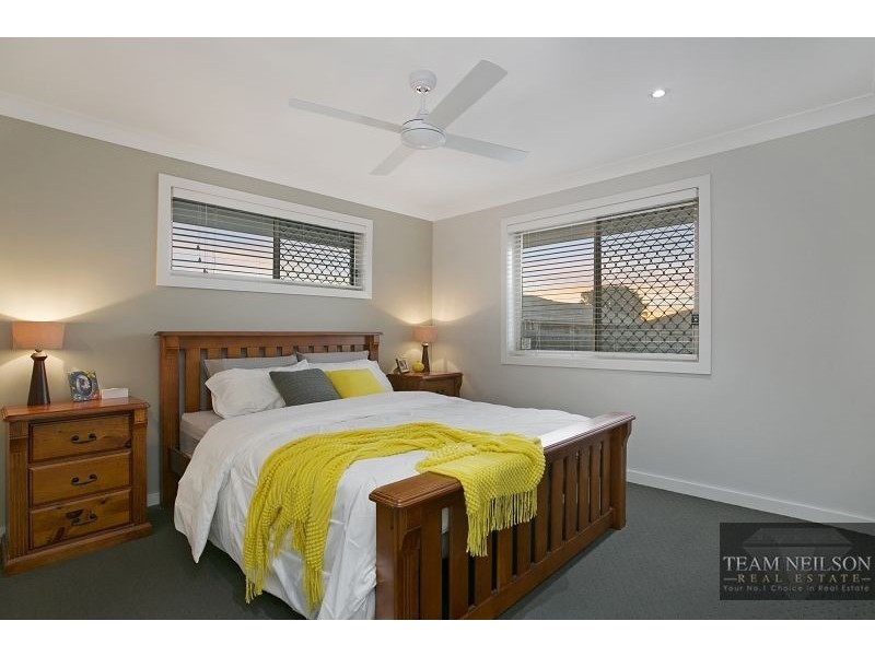 68 Barron Road, Birkdale QLD 4159