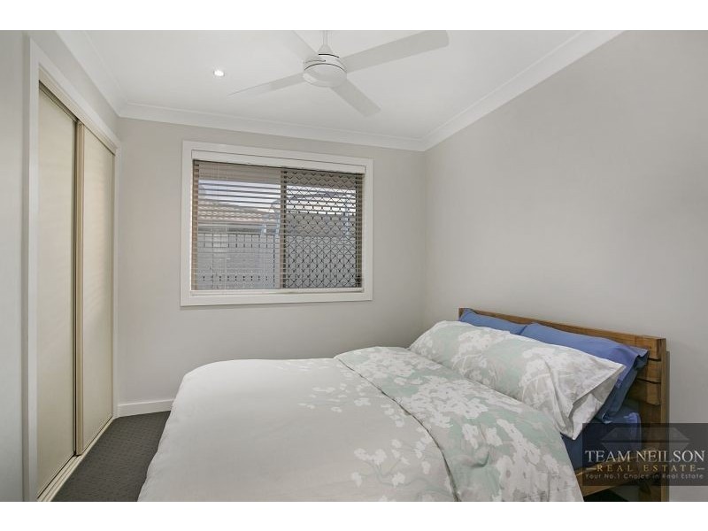 68 Barron Road, Birkdale QLD 4159