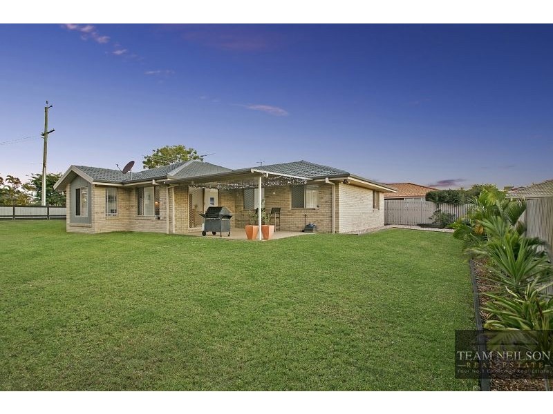 68 Barron Road, Birkdale QLD 4159