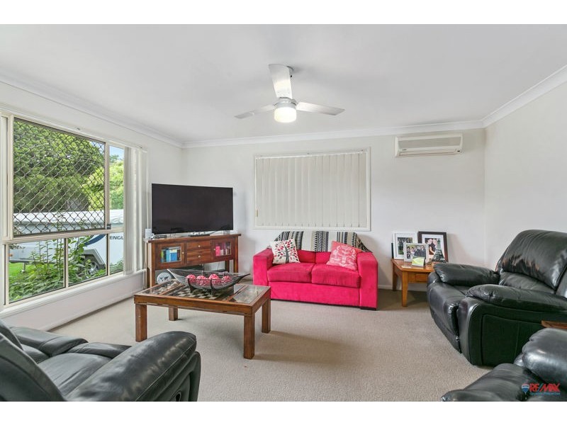 39 Macfarlan Street, Birkdale QLD 4159