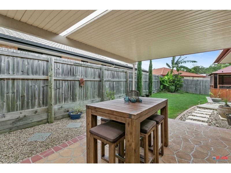 39 Macfarlan Street, Birkdale QLD 4159