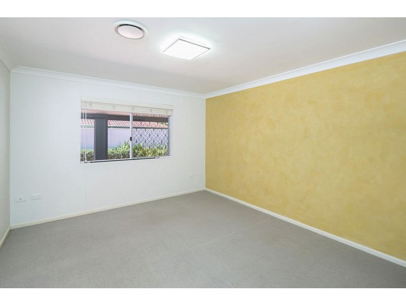 48 Beach St, Cleveland QLD 4163