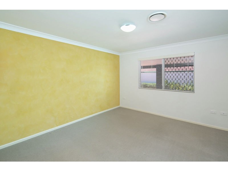 48 Beach St, Cleveland QLD 4163