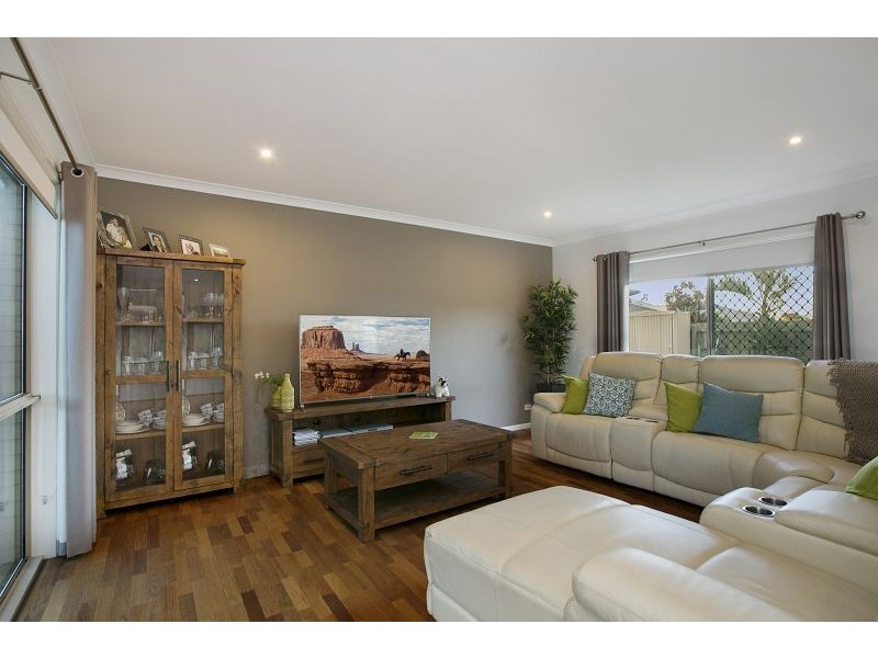 19 Coachwood Street, Redland Bay QLD 4165