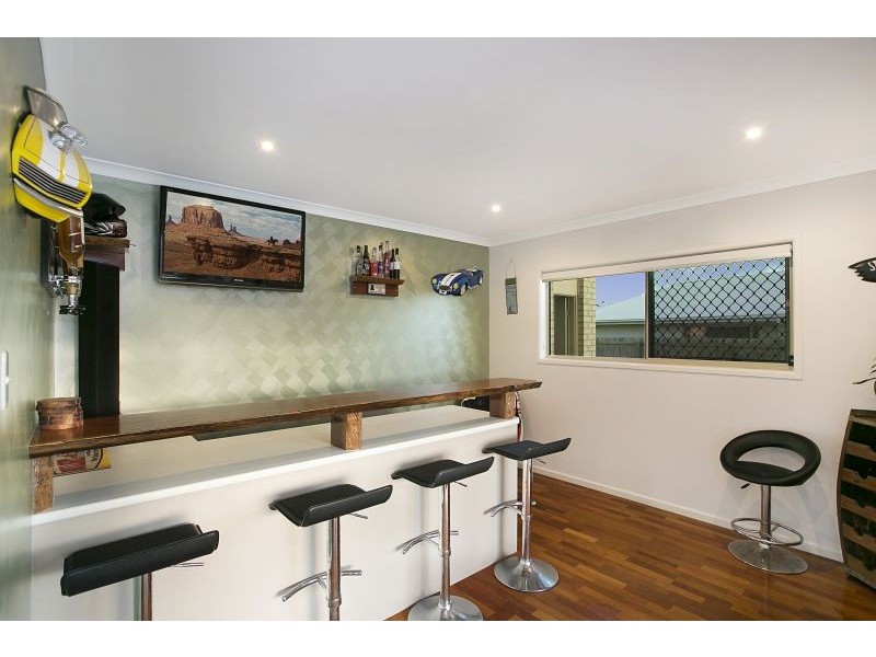 19 Coachwood Street, Redland Bay QLD 4165