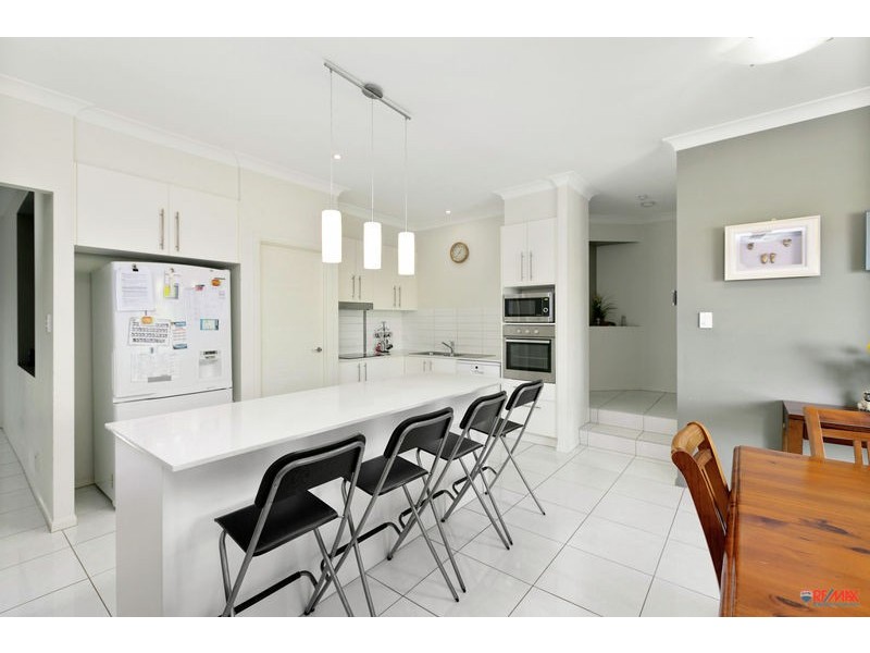 59 Barron Road, Birkdale QLD 4159