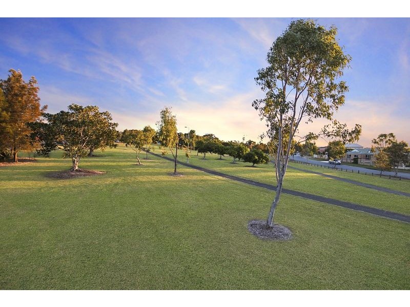 Unit 8/33 Shore Street East, Cleveland QLD 4163