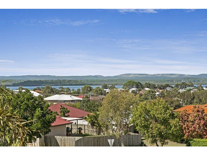 32 Hayman Street, Redland Bay QLD 4165