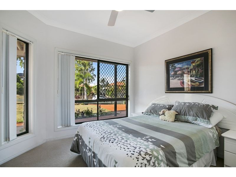 32 Hayman Street, Redland Bay QLD 4165