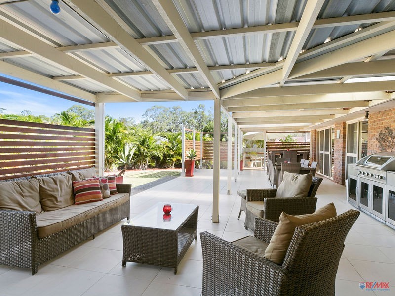 12 Glenwood Court, Birkdale QLD 4159