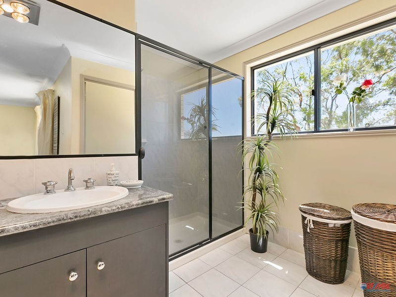 4 Opal Court, Alexandra Hills QLD 4161