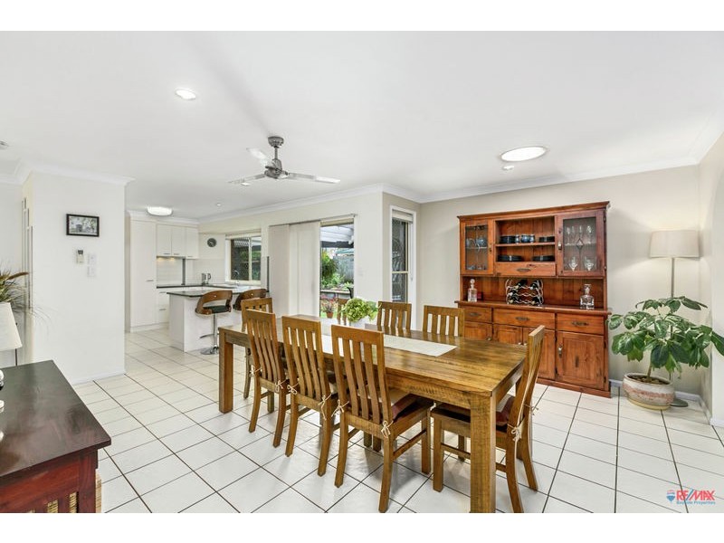 4 Goldcrest Court, Birkdale QLD 4159
