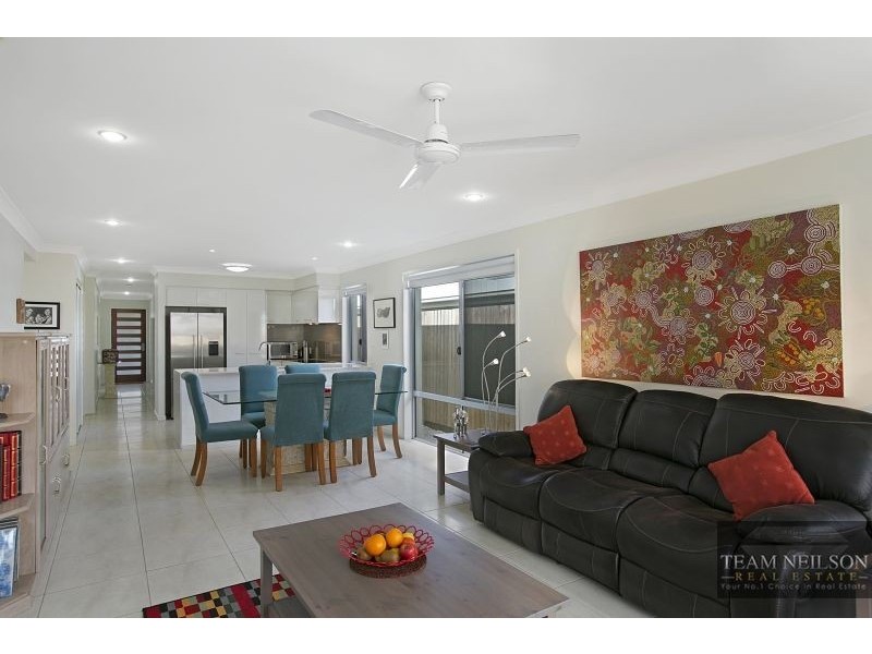 86 Goddard Road (off Kinross Road), Thornlands QLD 4164