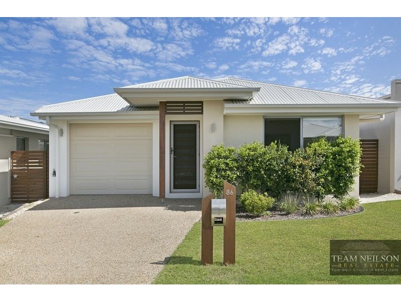 86 Goddard Road (off Kinross Road), Thornlands QLD 4164