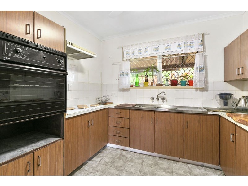 61 Broadwater Terrace, Redland Bay QLD 4165