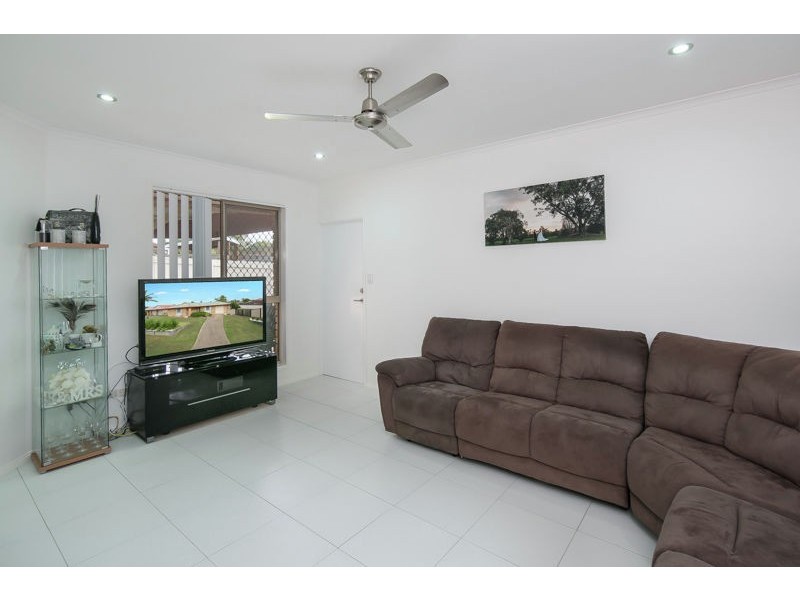 9 Gundagai Drive, Capalaba QLD 4157