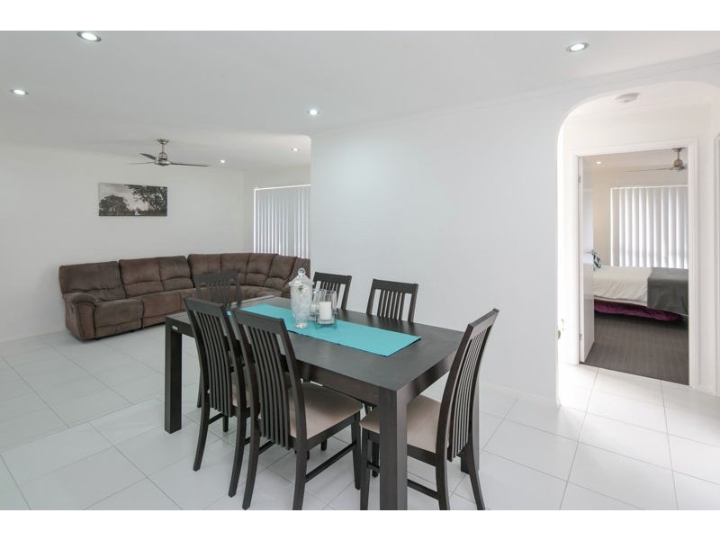 9 Gundagai Drive, Capalaba QLD 4157