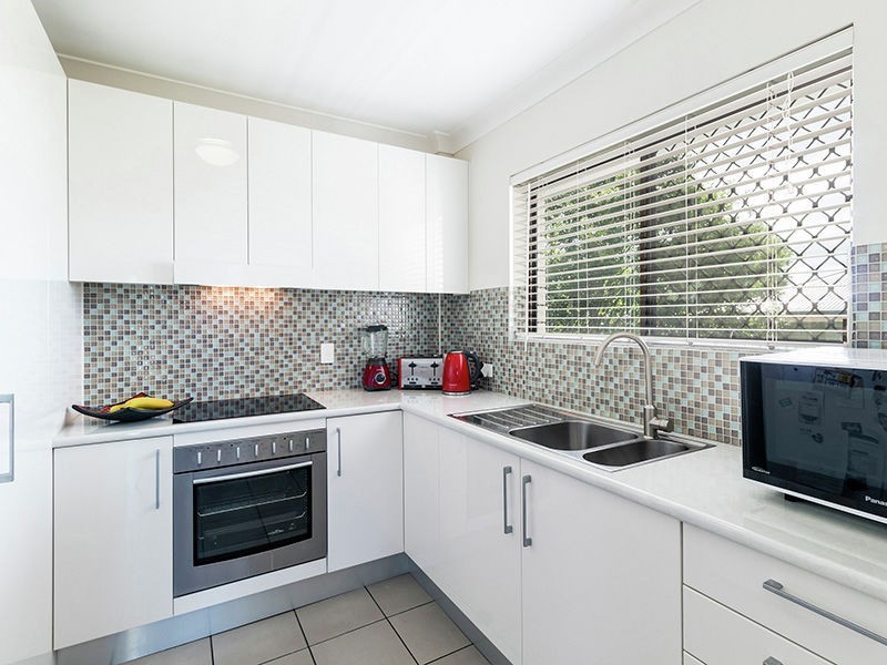 3/41 Leicester St, Coorparoo QLD 4151