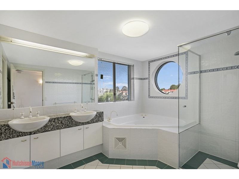 27/10 Esperance Court, Raby Bay QLD 4163