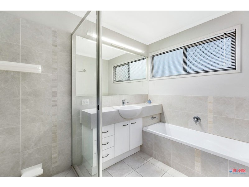 5 Zephyr Court, Birkdale QLD 4159