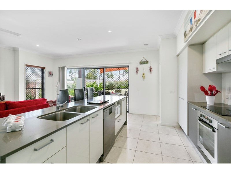 212 Hardwood Drive, Mount Cotton QLD 4165