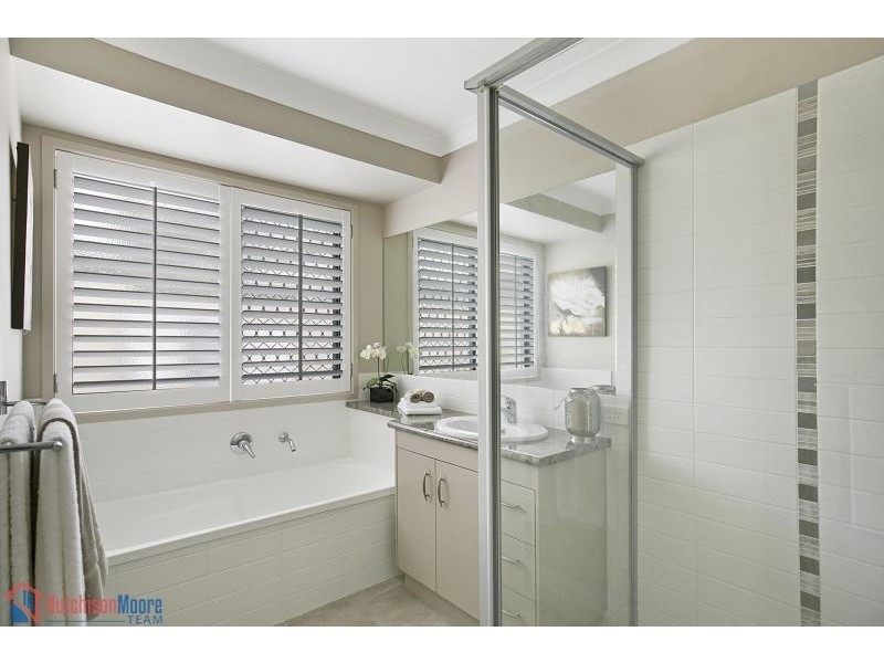 5 Jerrys Place, Thornlands QLD 4164