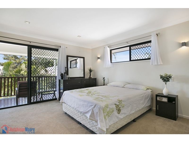 100 Thomas Street, Birkdale QLD 4159