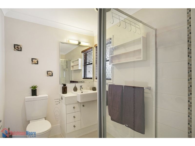 100 Thomas Street, Birkdale QLD 4159