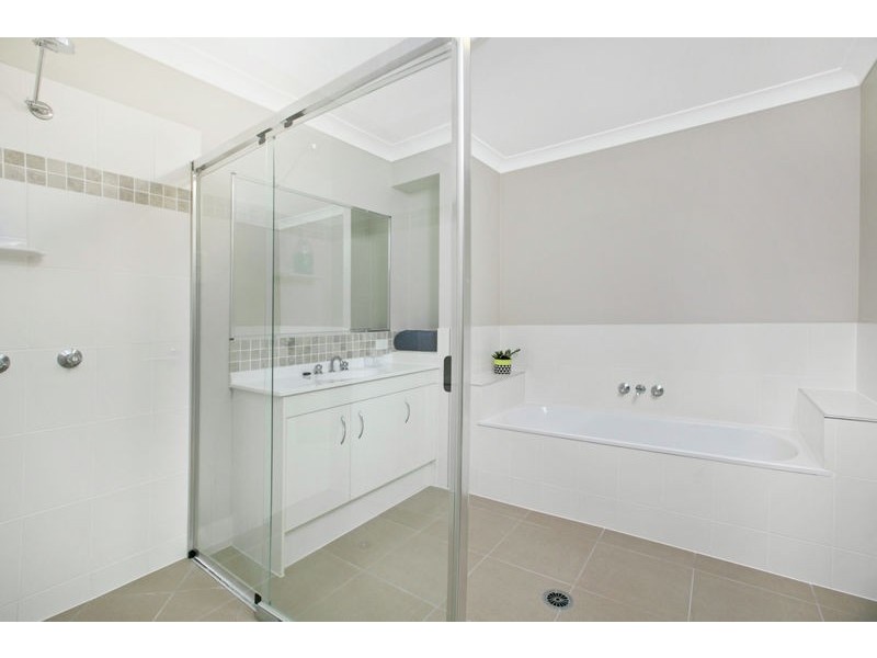 7 Parklane Road, Victoria Point QLD 4165