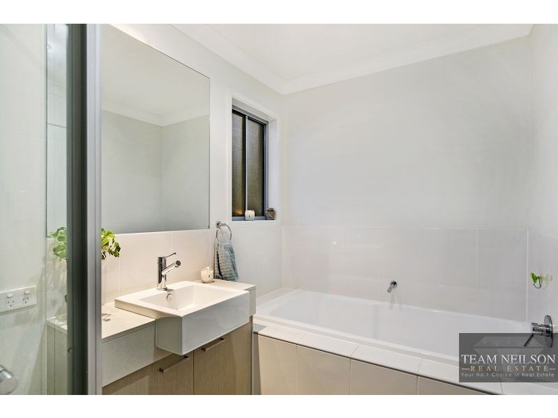 36 Hoop Pine Street, Mount Cotton QLD 4165