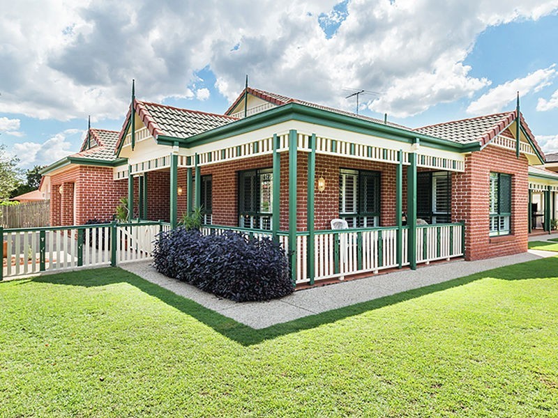 221 Cribb Road, Carindale QLD 4152