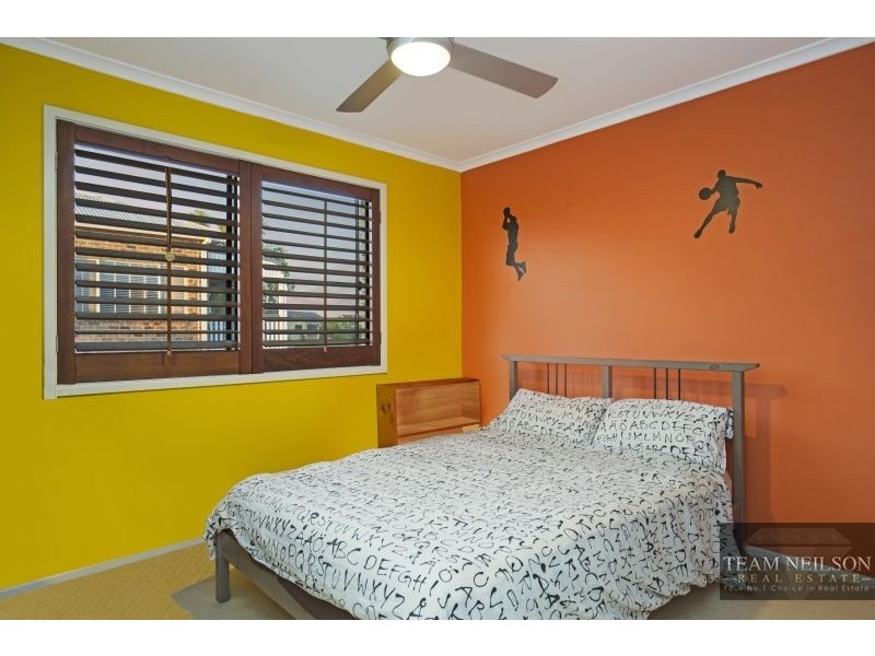 11 Lookout Court, Victoria Point QLD 4165