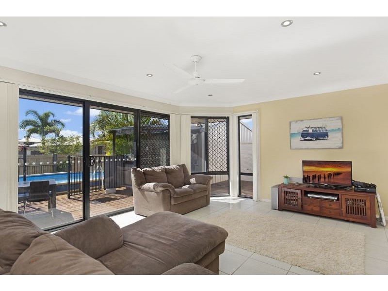 15 Conley Avenue, Thornlands QLD 4164