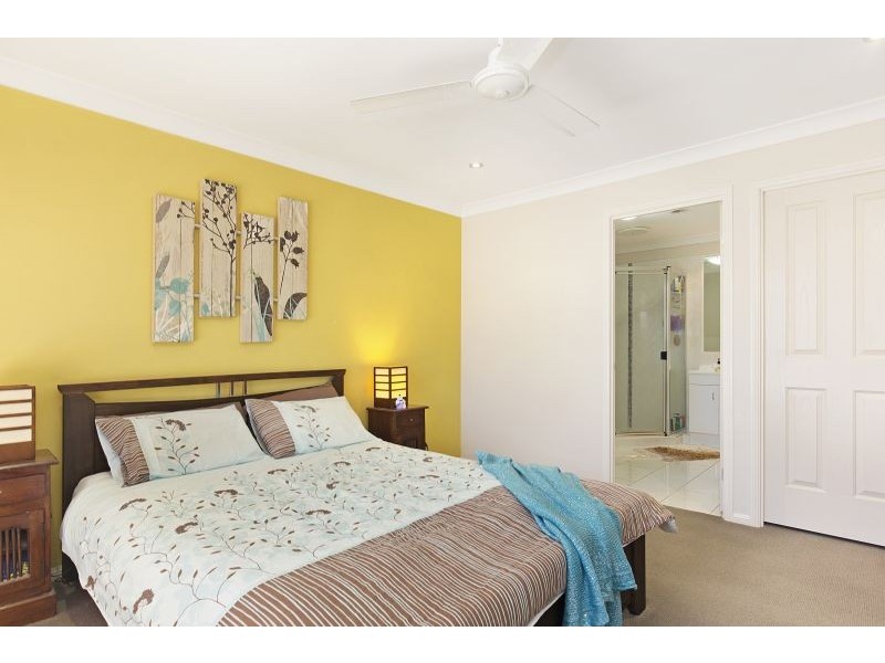 15 Conley Avenue, Thornlands QLD 4164