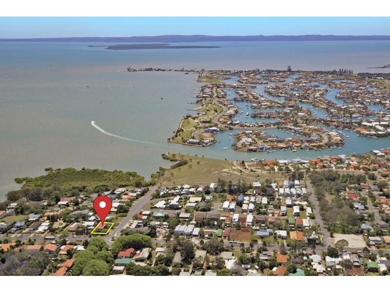 Units 1&2/ 19 Dundas Street East, Ormiston QLD 4160