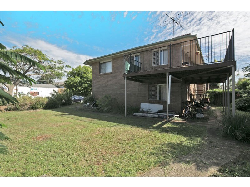 Units 1&2/ 19 Dundas Street East, Ormiston QLD 4160