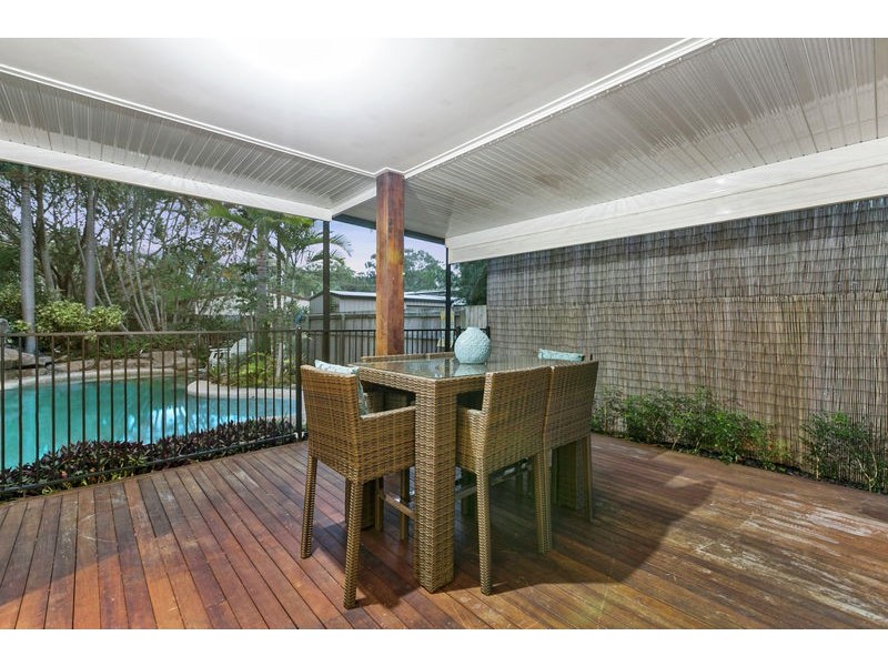 14 Eric Street, Thorneside QLD 4158