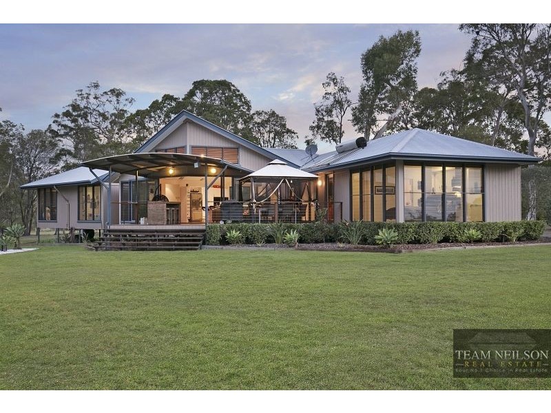 278 Green Camp Road, Wakerley QLD 4154