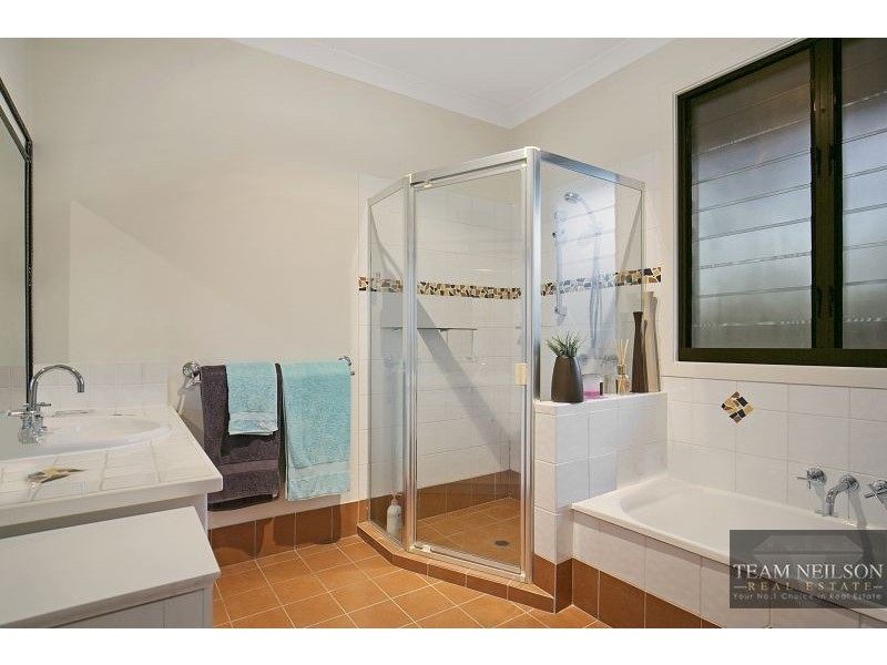 278 Green Camp Road, Wakerley QLD 4154