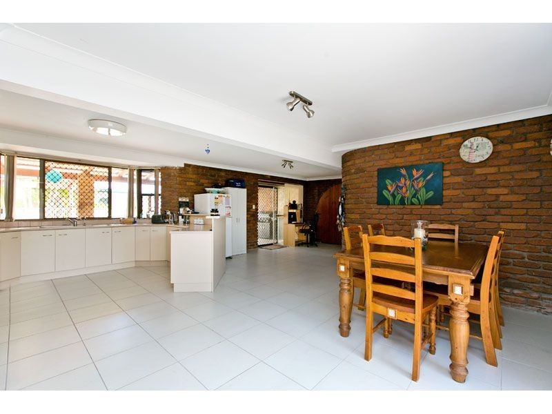 26 Marine Street (145 Cane Street), Redland Bay QLD 4165
