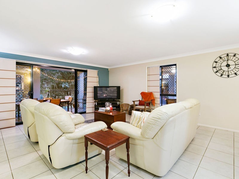 2 CARMAY CLOSE, Thornlands QLD 4164